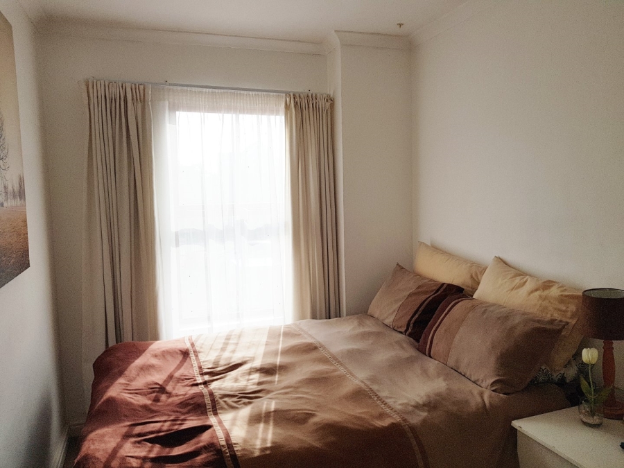 To Let 3 Bedroom Property for Rent in Table View Western Cape